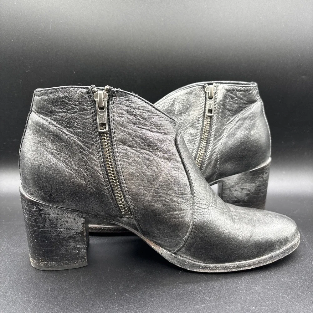 Frye Nora Boots Women's 8.5 B Silver Black Leather Side Zip Block Ankle Bootie